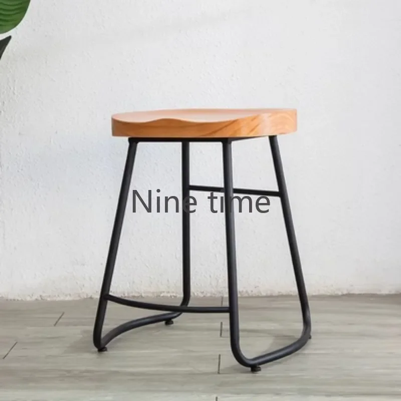 Mini tabouret de luxe en rotin avec dossier haut, chaise grise et dorée, tabourets empilables en fer, meubles de magasin, piste de bar, ol, maison, cuisine