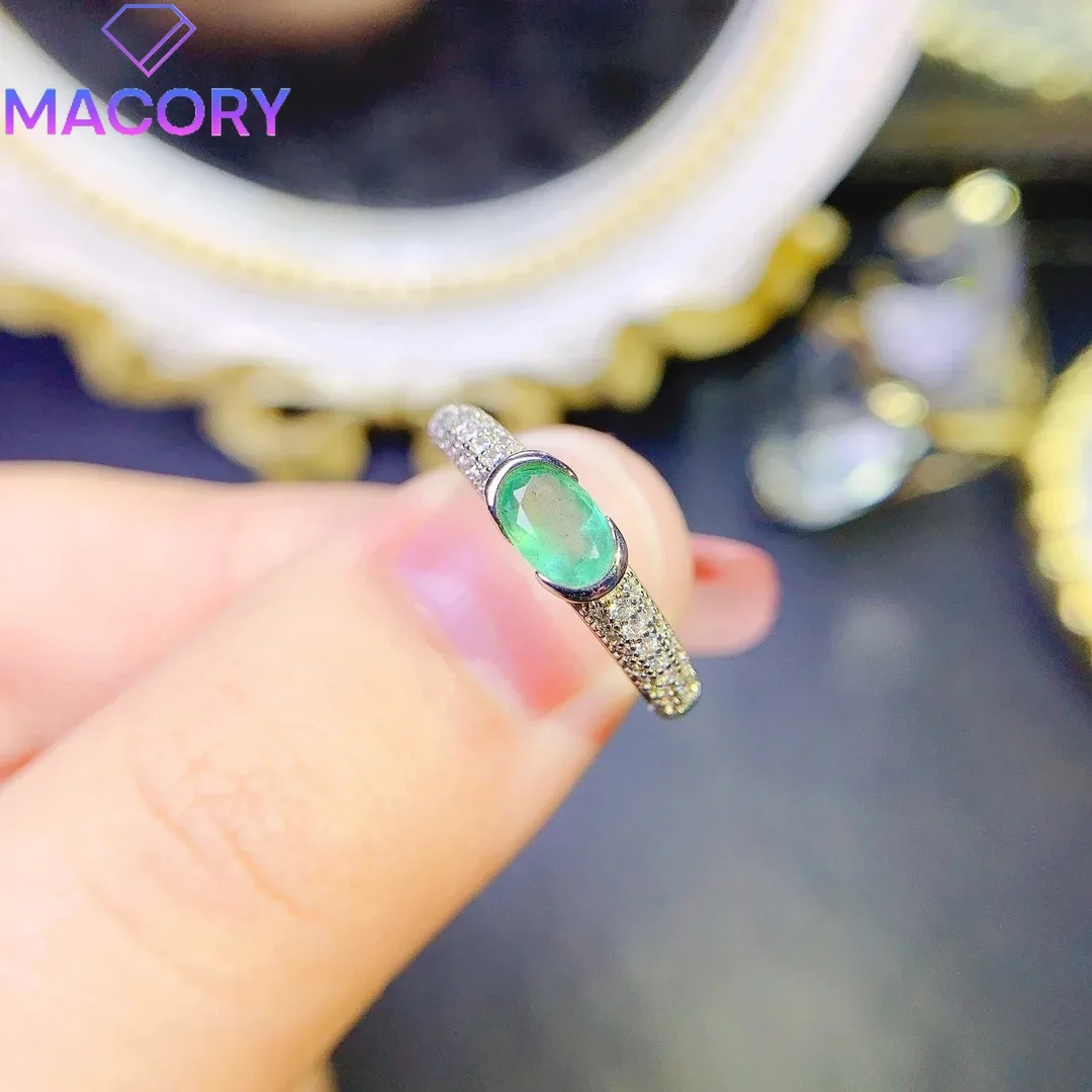 Sterling silver 925 natural emerald ring jewelry gem free delivery wedding ring Valentine's Day jewelry exquisite.