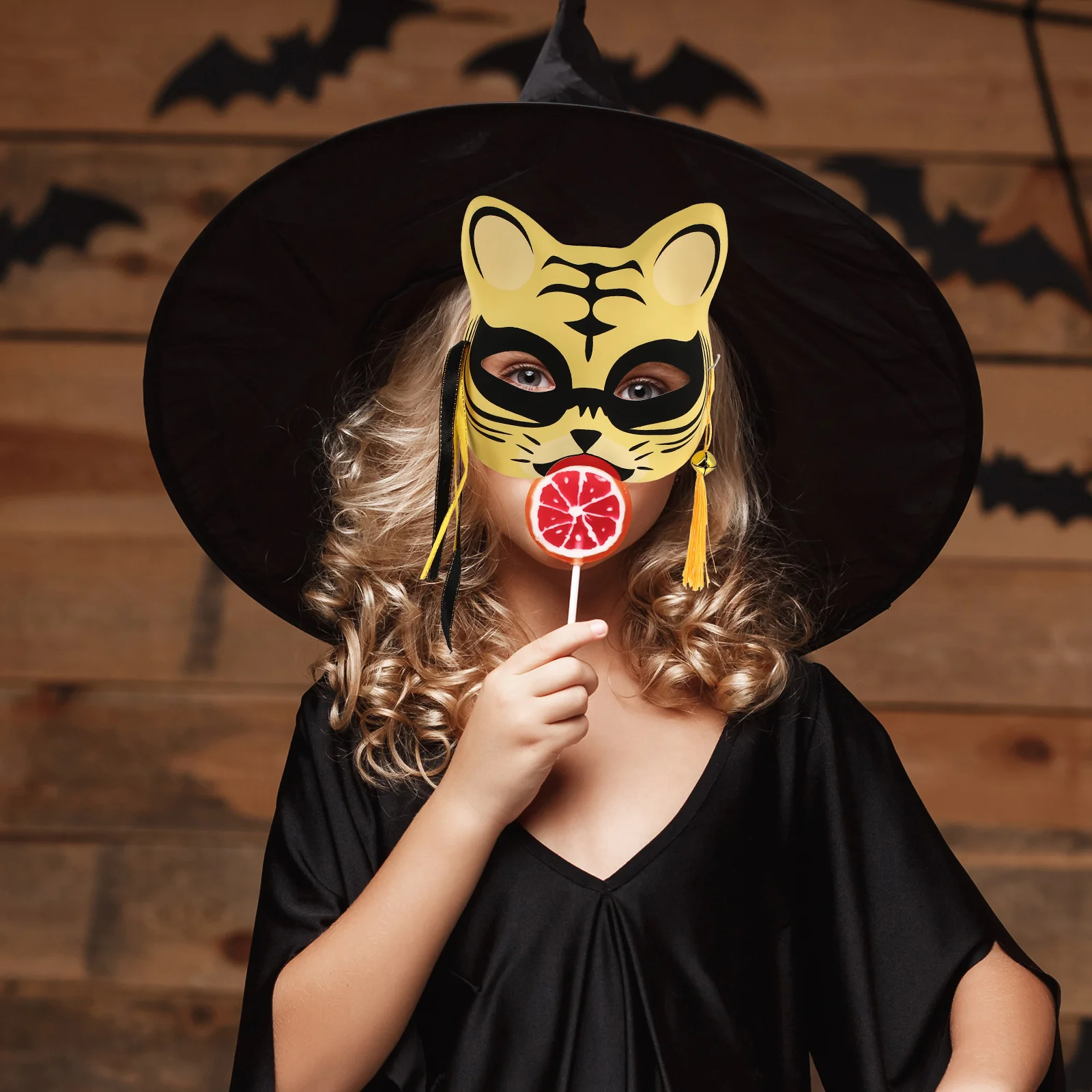 

Unisex Half Face Tiger Mask Glowing Design Stable Strap Party Cosplay Costume Performance Half Face Tiger Mask