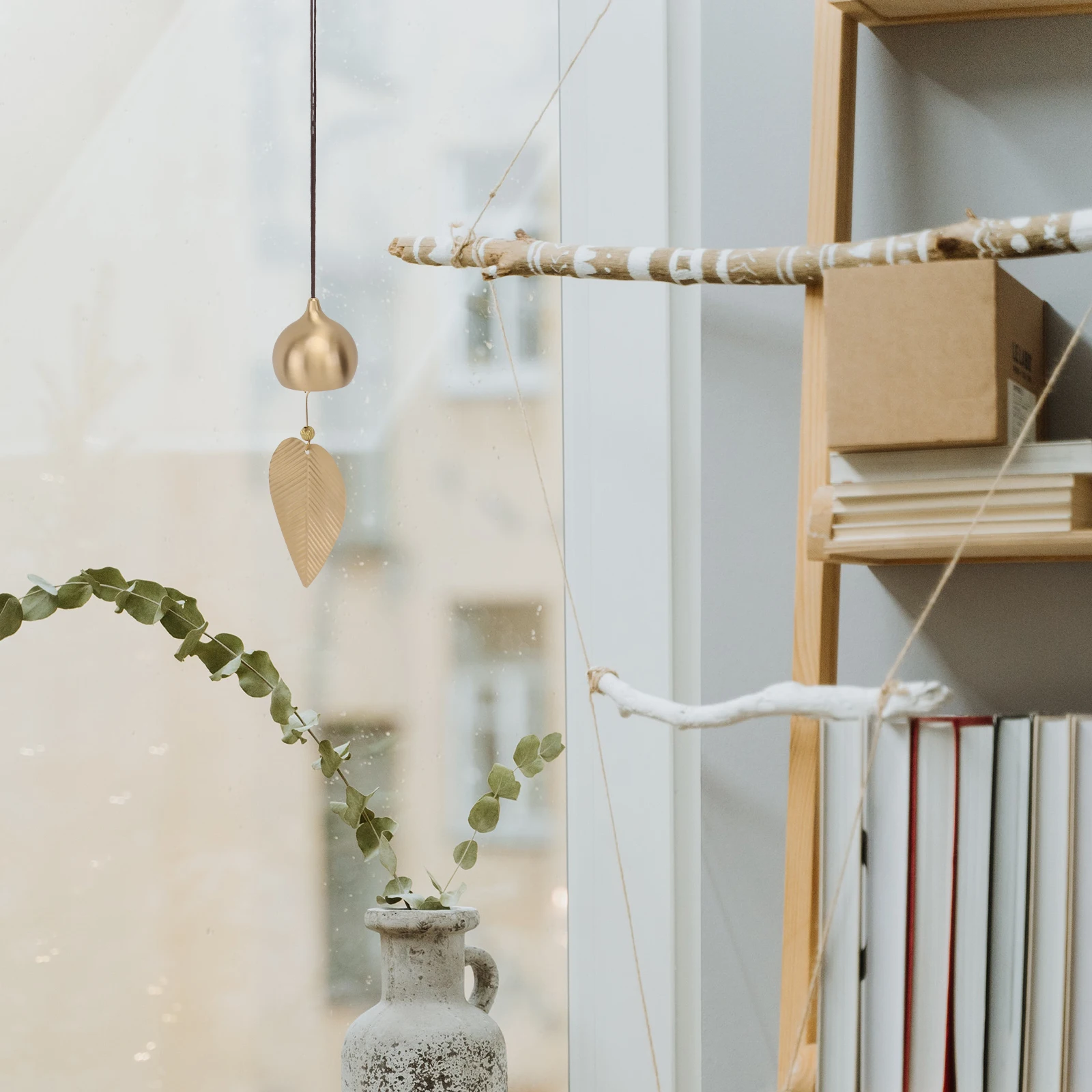 

Copper Leaf Wind Chime Landscape Bell Round Indoor Decorative Mobile Hanging Wind- Delicate Pendant Asian for Home Windmill