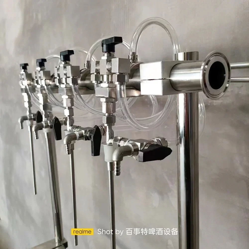 4 Heads Counter Pressure Bottle Filler/Simple Manual Filling Machine