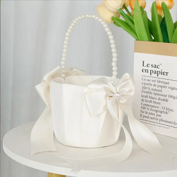 1pc Wedding Flower Girl Basket With Pearl Handle For Wedding Bridal Party Valentine's Day Romantic Night Proposal Decoration image 6