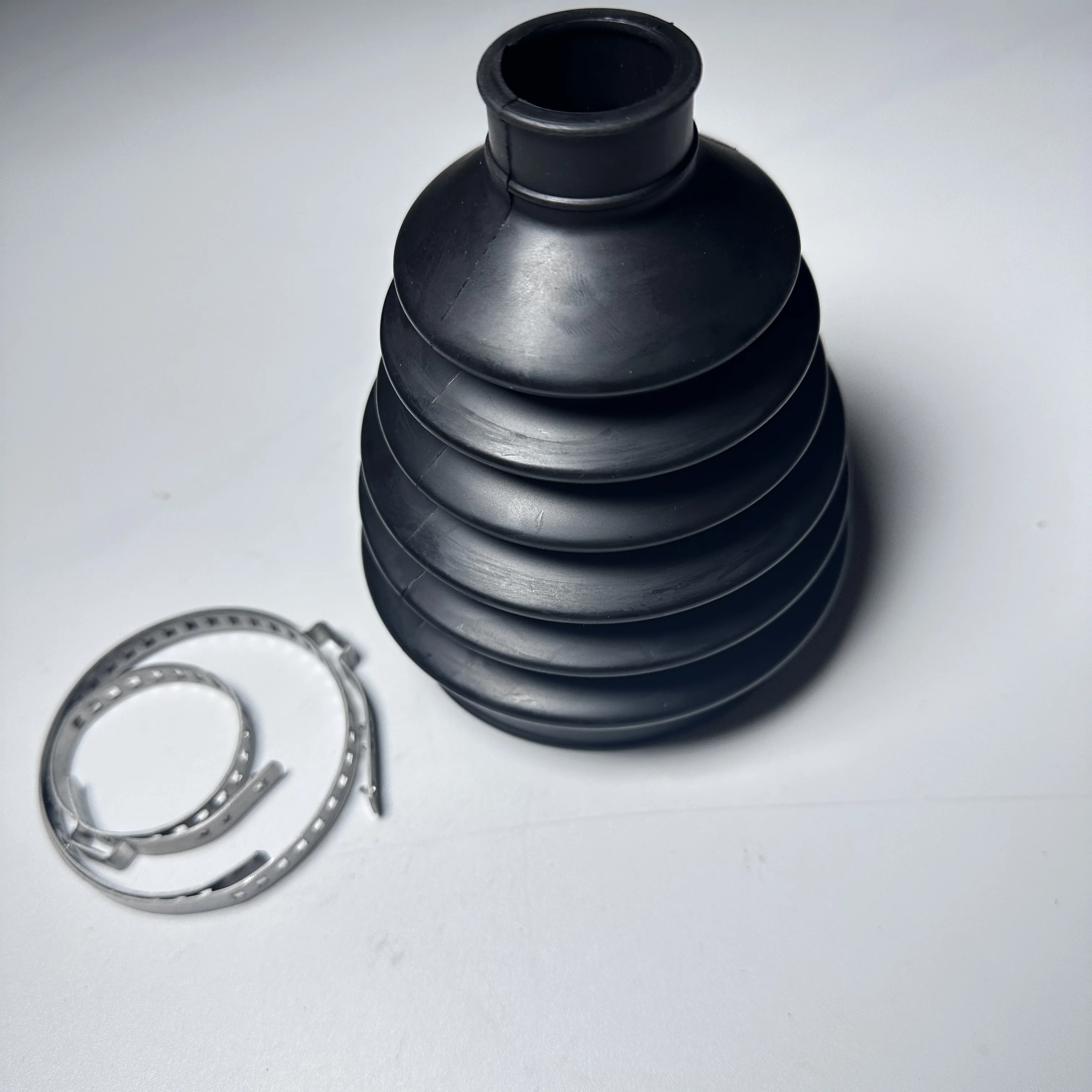 Kit de Reparación de la Funda de la Junta Homocinética Delantera Exterior 3815A285 Compatible con Mitsubishi V83 V85 V86 V87 V88 V93 V95 V96 V97 V98 1 Pieza