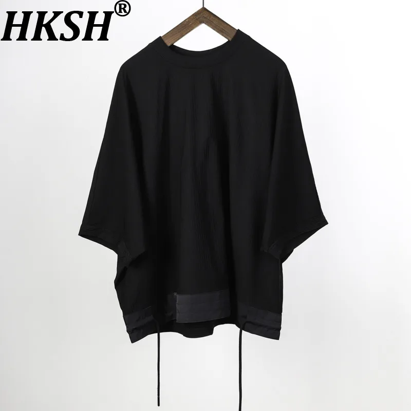 

HKSH Весна-Лето Новинка: Мужская футболка HK21968 в стиле Streetwear с уникальным дизайном, свободного кроя, с рукавами «летучая мышь», коротким рукавом, не требующая глажки, шикарная, в стиле Ins.