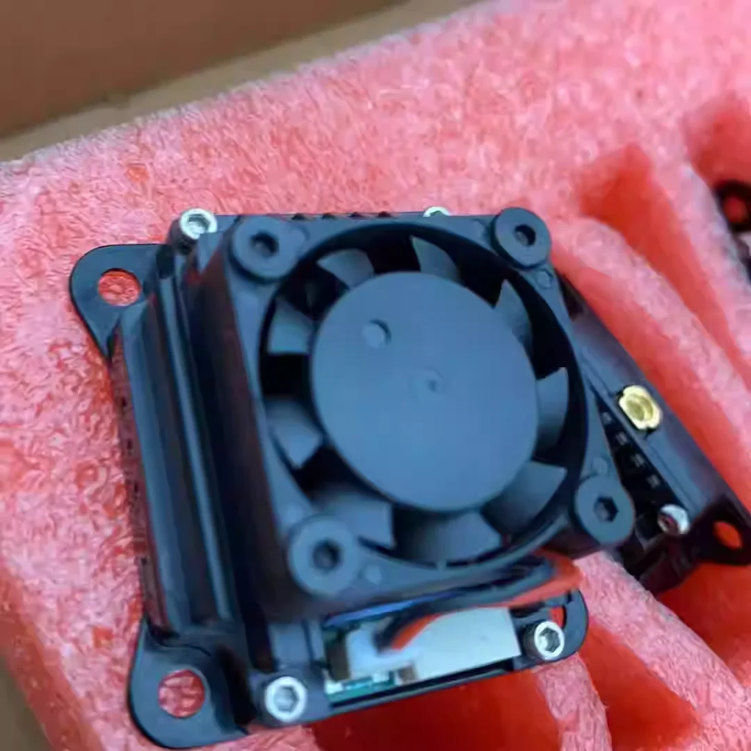 

FPV-очки с видеопередатчиком VTX 5.8G 3W, VTX 4.9G, 6.1G, видеопередатчик FPV 1000mW с аудио- и видеомодулем для FPV-передатчика-приемника для дронов дальнего радиуса действия