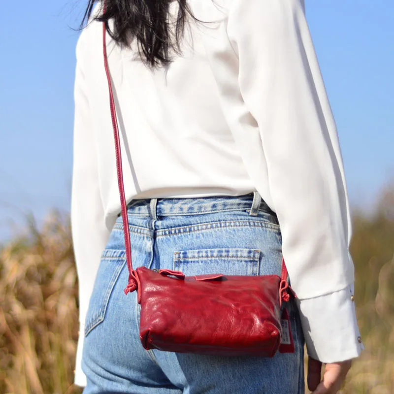 AETOO Ladies' universal retro pleated personalized multi-functional crossbody bag, top layer cowhide small square bag, zipper si