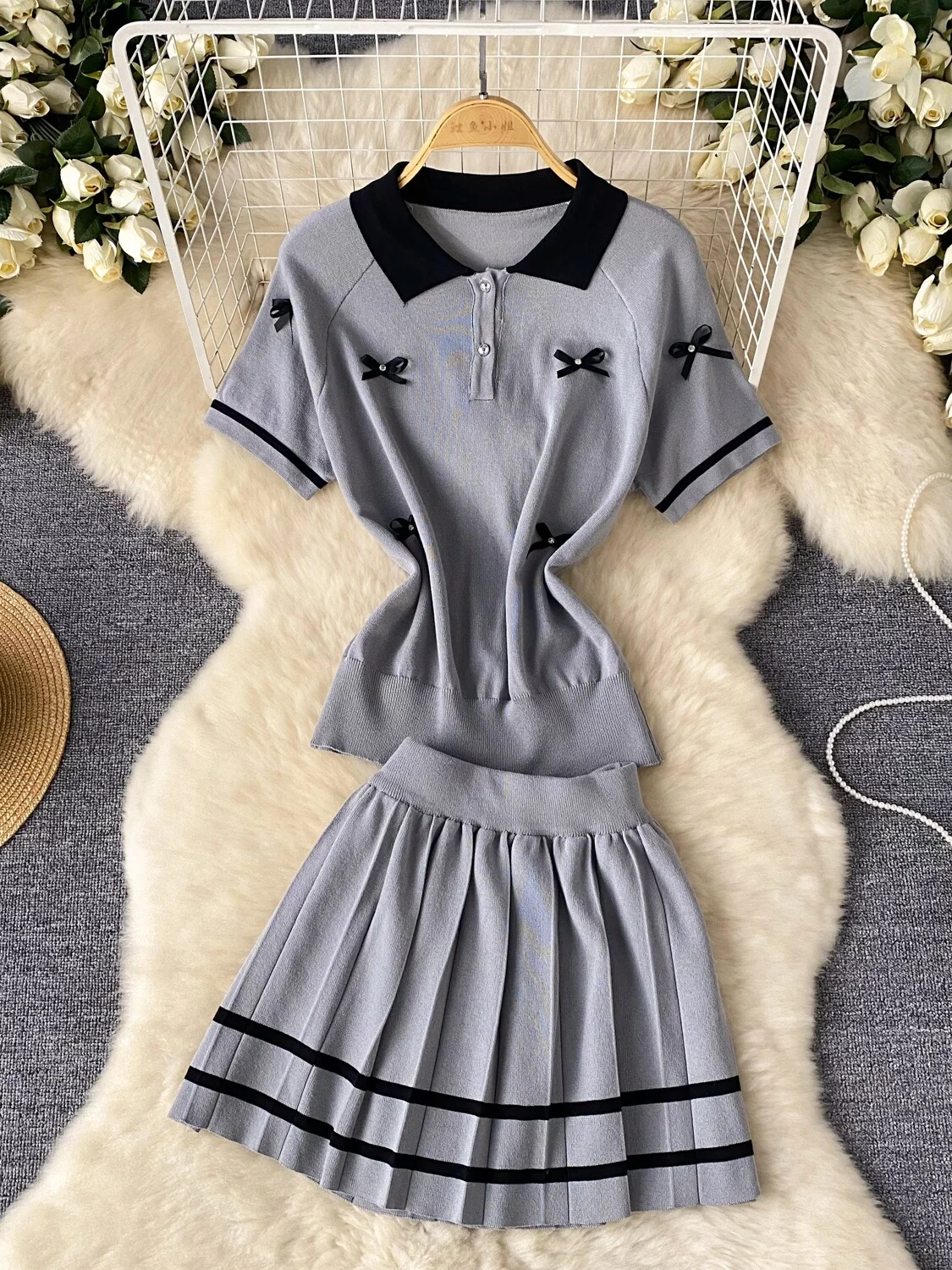 Foamlina Casual Women Summer Knitted 2 Pieces Set Color Match Polo Collar Short Sleeve Top and Elastic Waist Pleated Skirt Suits