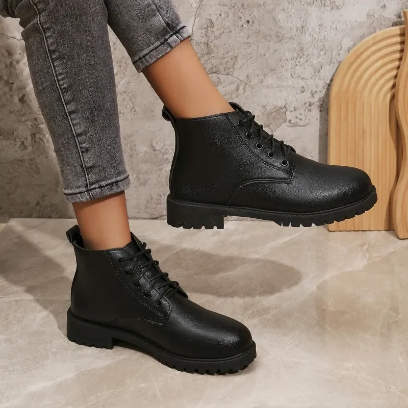 

2024 autumn and winter new British style square heel round toe short tube lace up fashion plus size women's boots