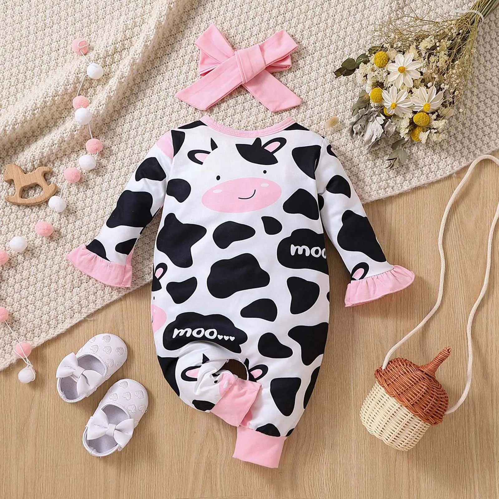 

Baby Girls Romper Autumn Winter Cartoon Cow Printed Fashionable Comfortable Jumpsuit With Headband Infant Toddler Bodysuit