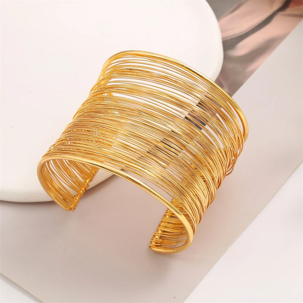 Vintage Hyperbolic Layered Gold Plated Wide Wire Bracelet Cuff Bangle for Women Exaggerated Wrist Wrap Bangle Hand Jewelry Gift