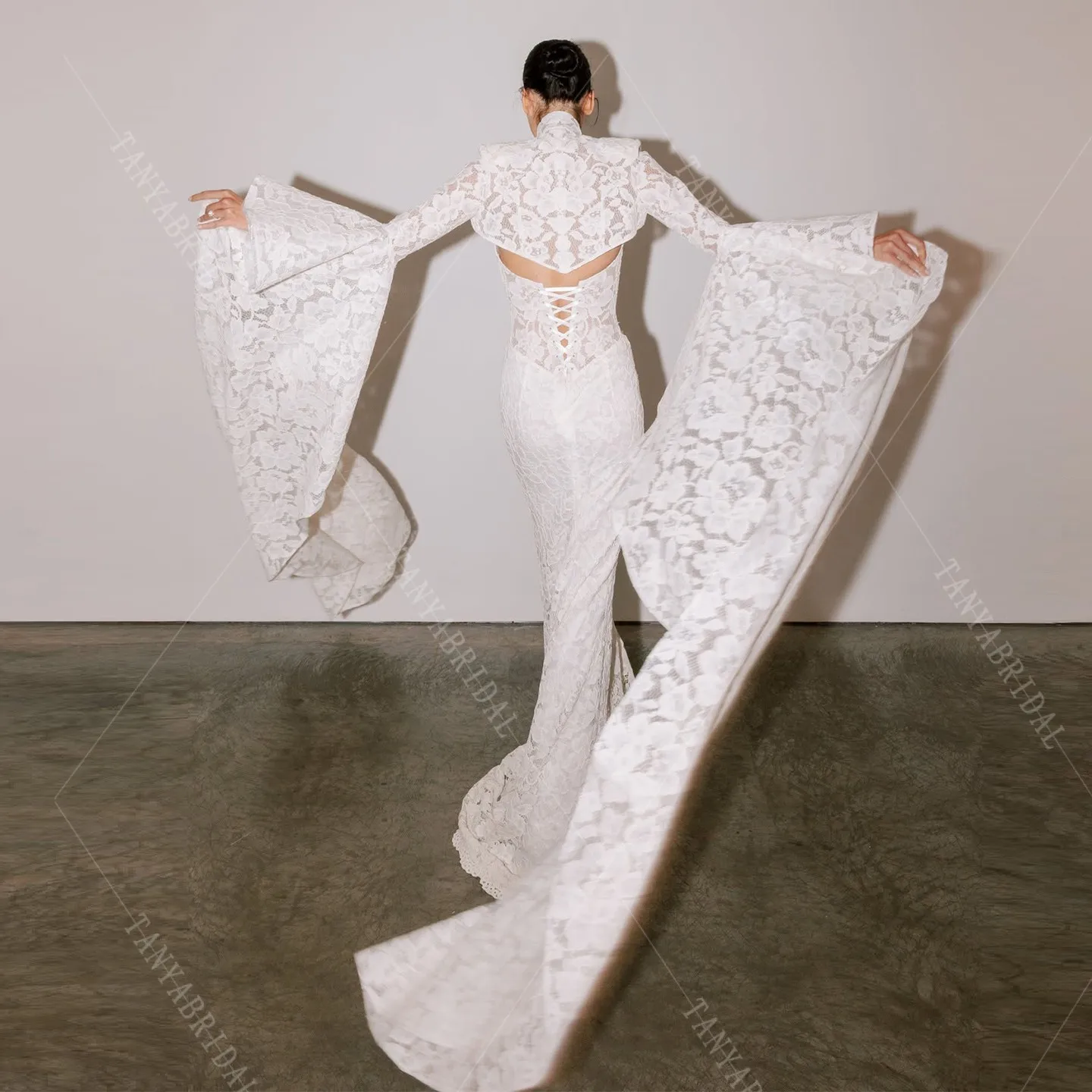 Romantic Lace Bridal Cape Bolero High Neck Long Trailing Bell Sleeves Wedding Shrug Jacket Not Include Dress