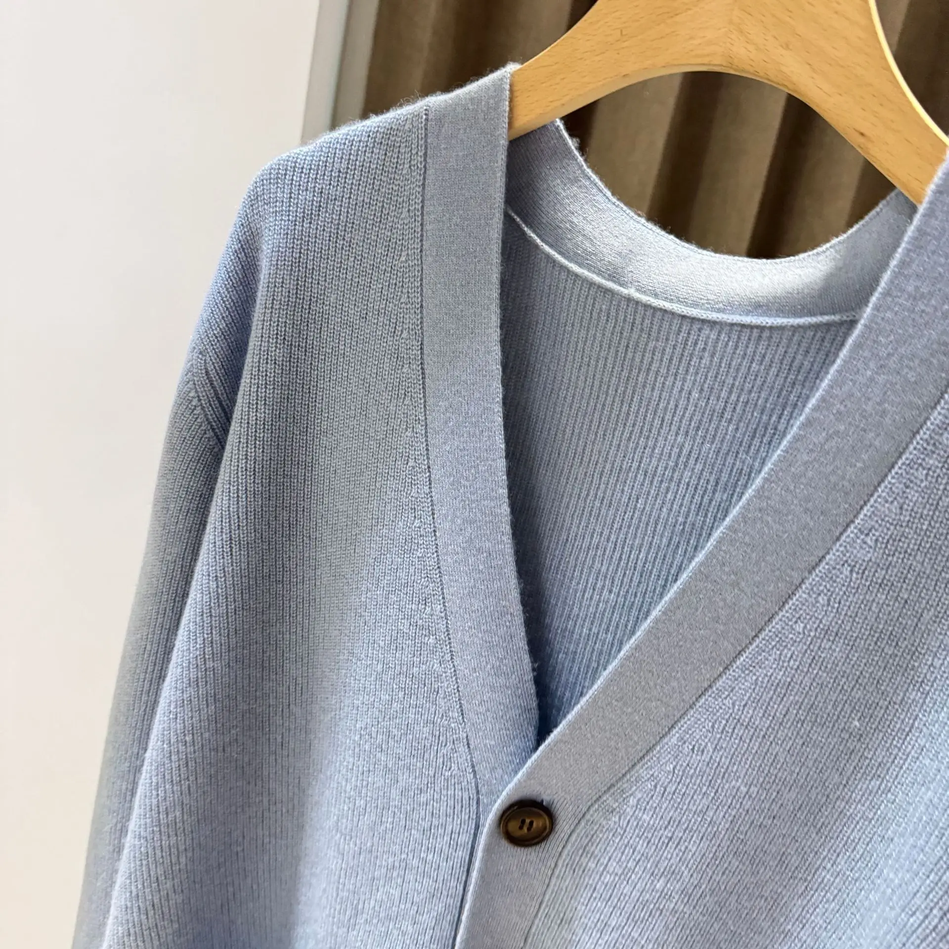 

Men'S Cashmere Cardigan, V-Neck, Retro Style, Versatile Casual Knitwear Jacket, Men'S Clothing.