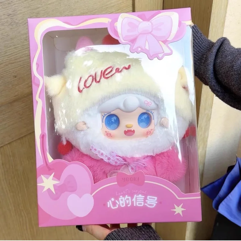 

Yooki Limited Edition Valentines Day 200/400 Percent Heart Signal Vinyl Plush Doll Romantic Gift For Girls Collectible Keepsake