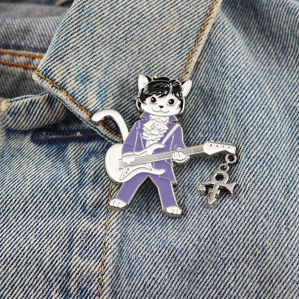 Prince Purple Rain Brosche Niedliche Katze, die Gitarre spielt Metall-Abzeichen Rockband-Liebessymbol Hängende Emaille-Pin Musik-Fan-Schmuckgeschenk – Detail 8