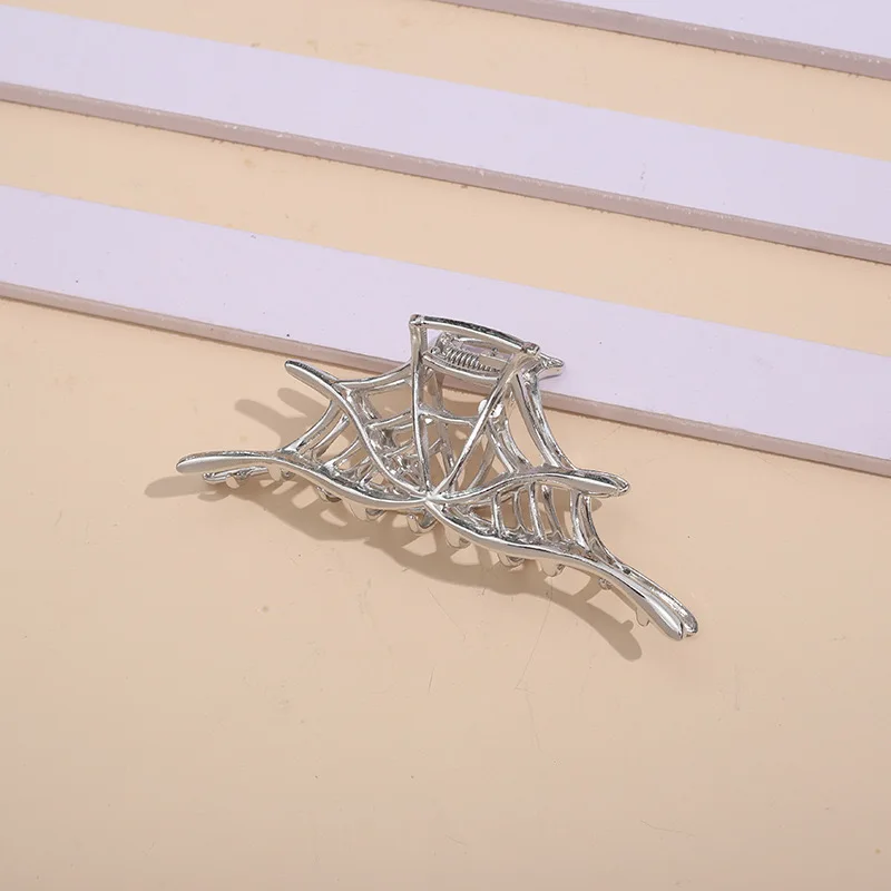 New Spider Web Metal Hair Crab Alloy Halloween Hair Claw Clips Hairgrip Hairpin Barrette Clamps Party Hair Accessories image 4
