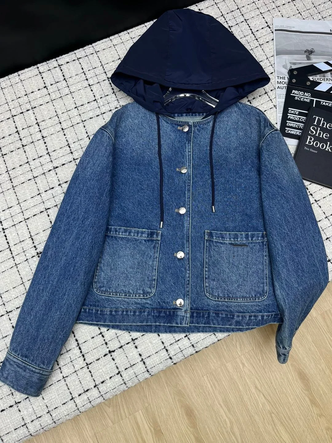 26th model - detachable hat - women's denim jacket - casual and fashionable - short jacket