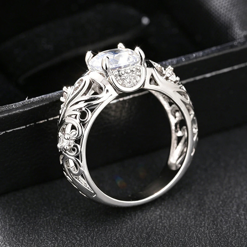 Huitan Ornate Exquisite Silver Color Ring with Round AAA Cubic Zirconia Women Wedding Party Gentle Accessories Trendy Jewelry