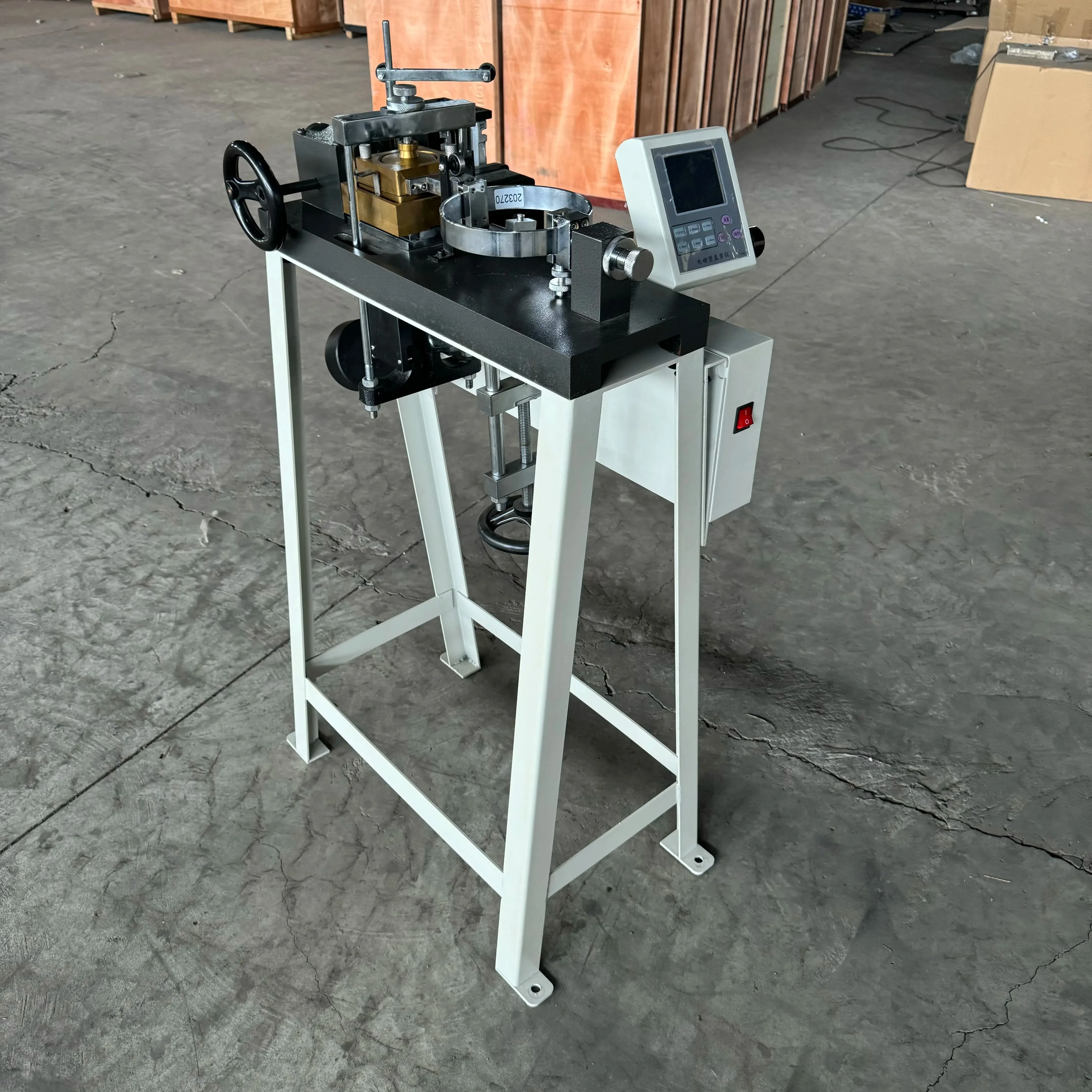 

Laboratory Direct Shear Test Machine Soil Testing Device for Geotechnical Engineering Research And Analysis