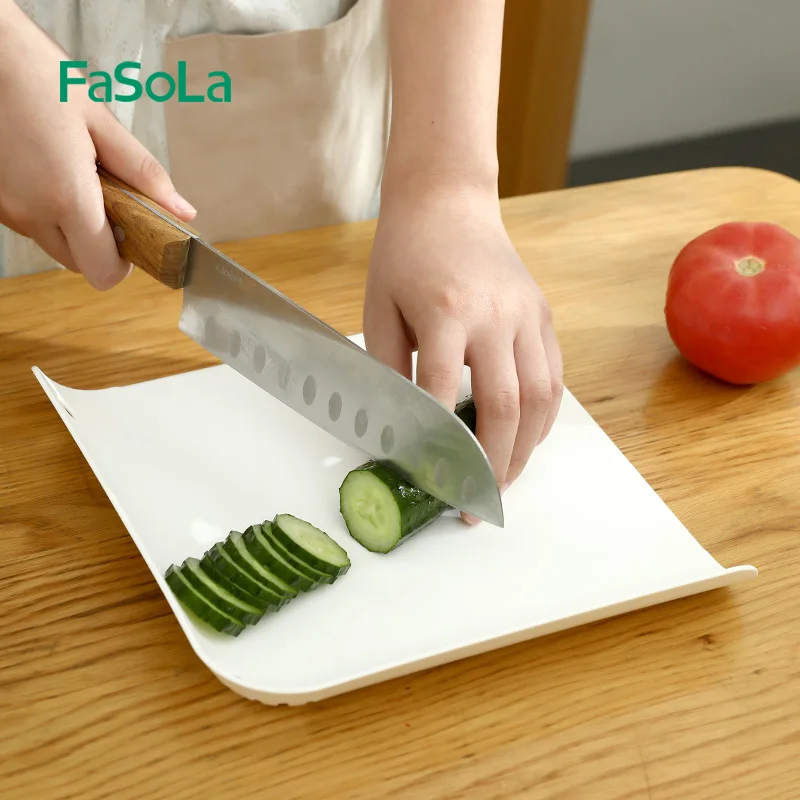 FaSoLa Outdoor Portable Food Chopping Board Drain Kitchen Cutting Boards for Fruit and Vegetable Plastic PP White