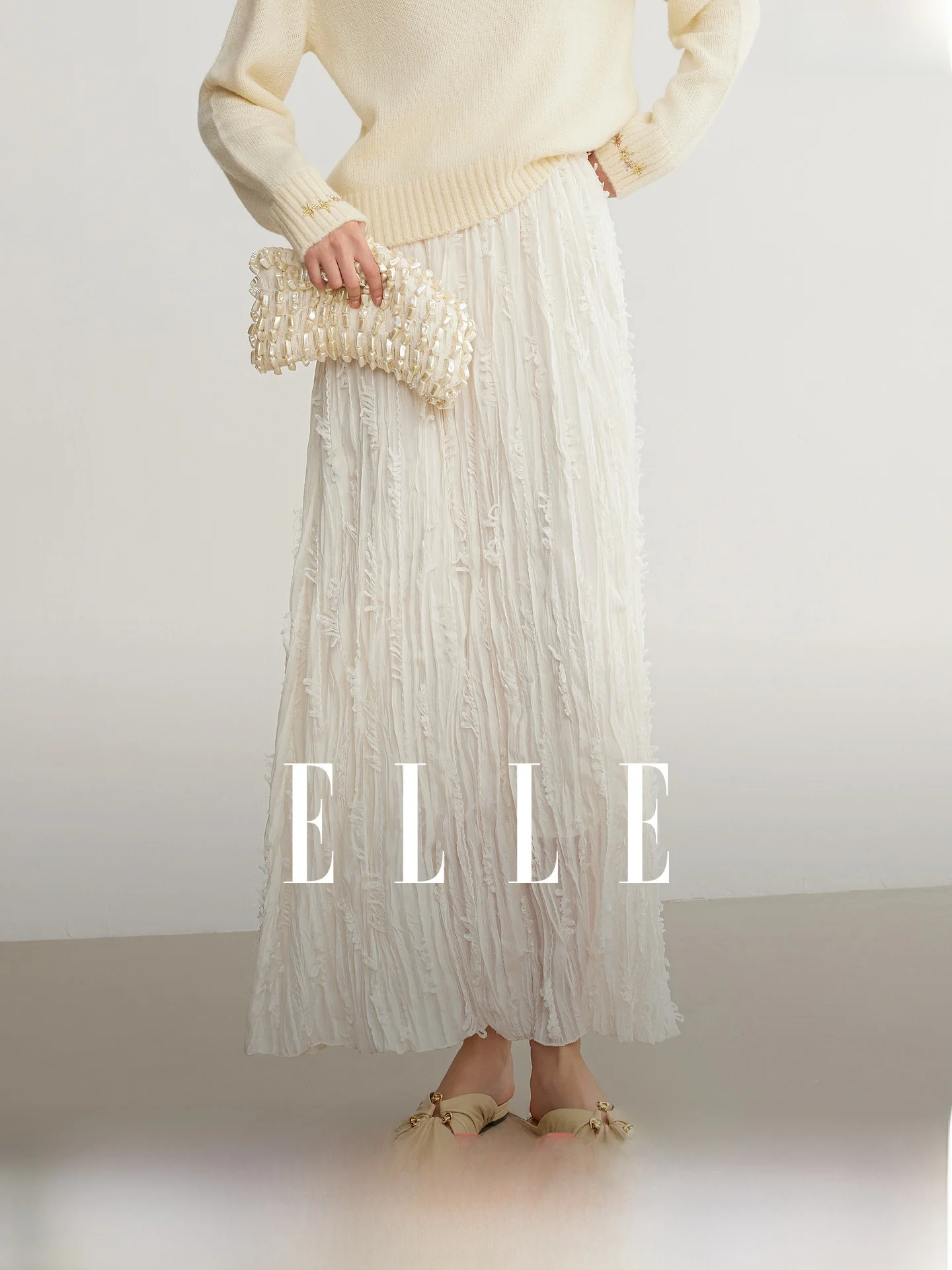 

ELLE Textured Folded A-Line Skirt Women's Elegant Elastic Waist Spring 2026 New Style Commute Simple Polyester Fiber