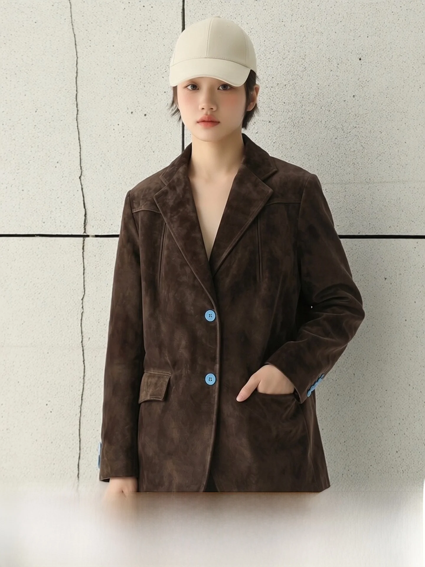 Elegant Vintage Velvet Women's Suit Jacket 2025 Autumn New Style American Style Standard Fit Long Sleeve Single Button Closure