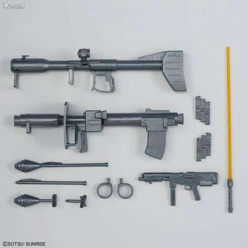 バンダイオリジナルモデルキットガンダム MG ガンダムベース限定 DOM [クリアカラー] 1/100 アニメアクションフィギュア組立モデルおもちゃ