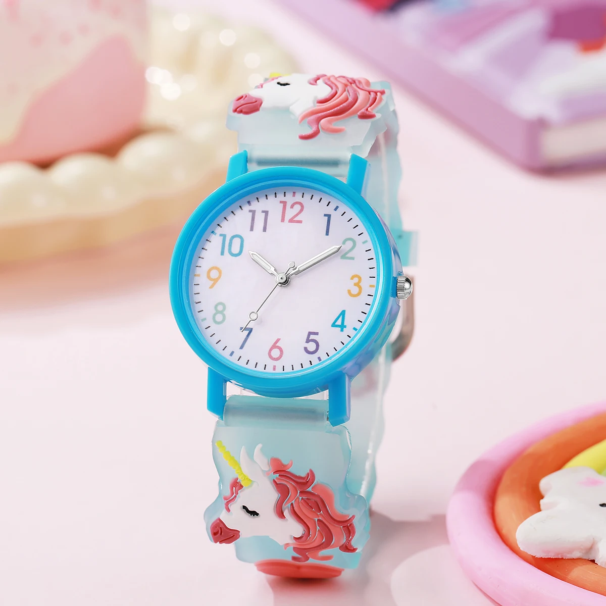 Fashion cute children's watch unicorn pattern color scale, suitable for daily school wear, Christmas gifts