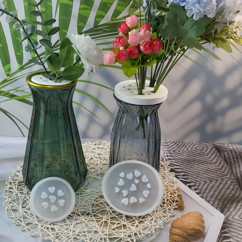 Round Heart Hole Size Flower Arrangement Mold Plaster Cement Mold Plaster Aromatherapy Process Resin Mold Desktop Decoration