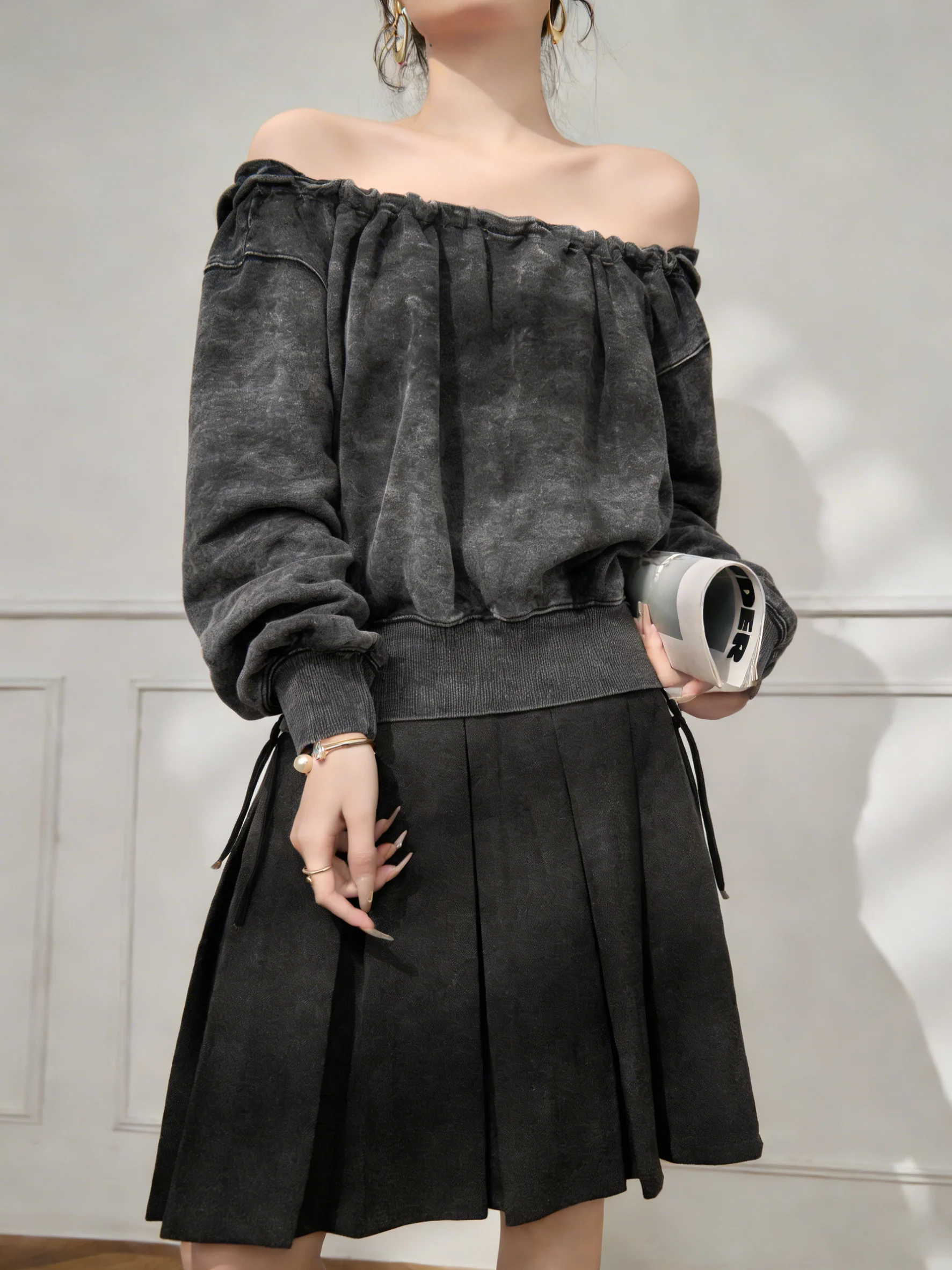 

Lulu's Trendy Long Sleeve Sweatshirt Women's Elegant One Shoulder Design Slimming Top Vintage Style Loose Fit Autumn Wear