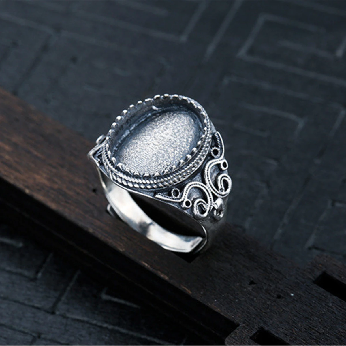 

Ring Blank (9.5x13mm Oval Blank) Adjustable Thai Sterling Silver Ring Base Antique Style Oval Cabochon Ring Setting R1459B