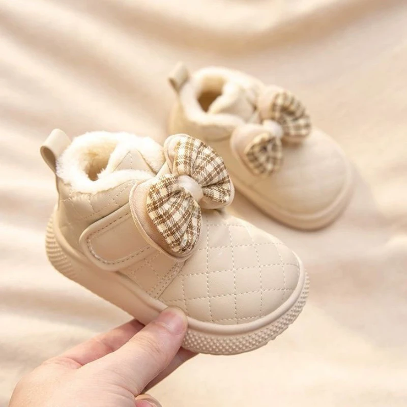 

Модная обувь для девочек, новинка зимы 2024, детские зимние ботинки, удобные универсальные ботильоны для девочек, простые нескользящие детские ботинки Zapatos