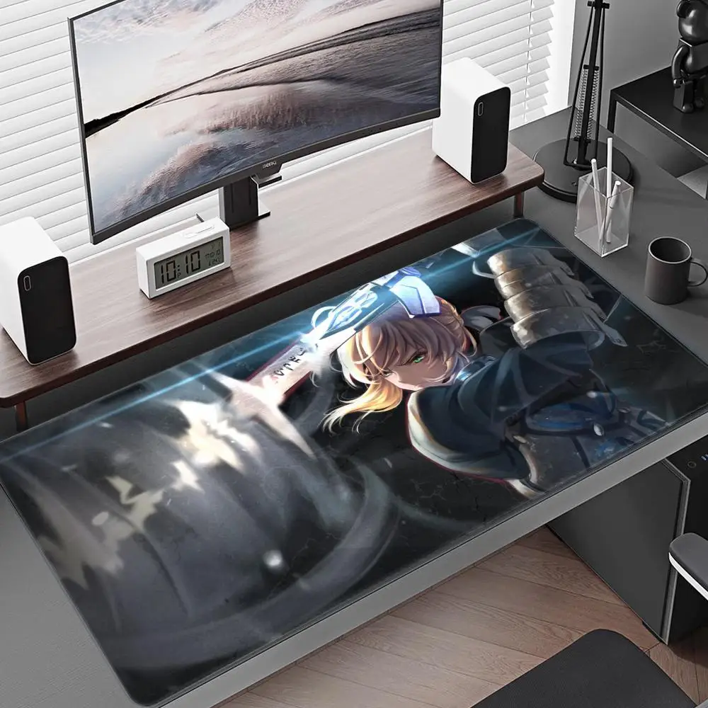 Grand tapis de souris de jeu Anime Girl Saber Fate Stay Night, LockEdge, clavier d'ordinateur épaissi, polymères de table et de bureau