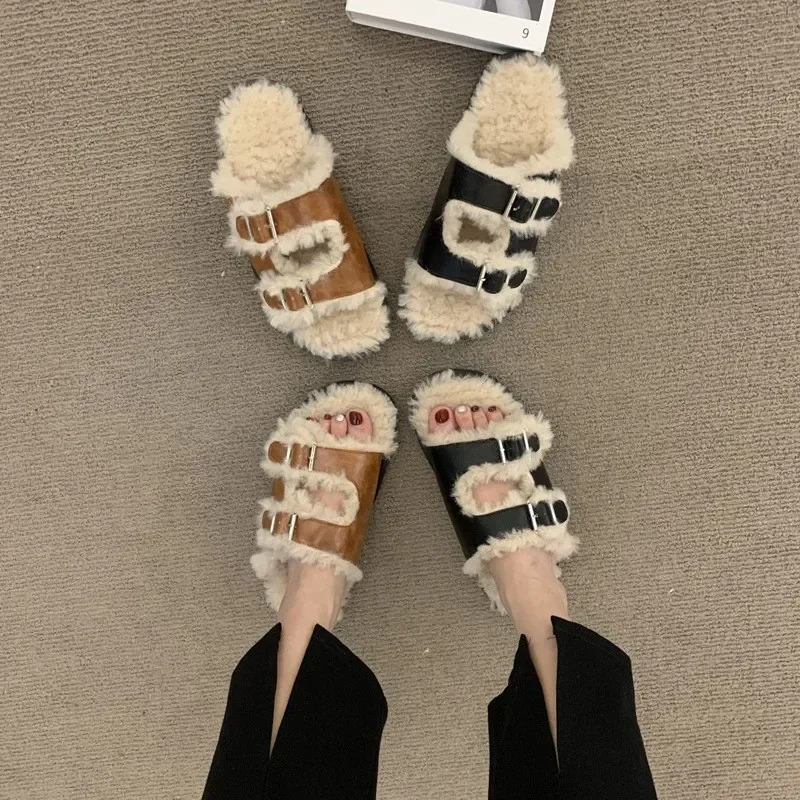 2023 Hot sales Autumn Winter Womens Slippers Double Belt Platform Flat Heels Buckle Shoes Soft Plush Outerwear House Slides