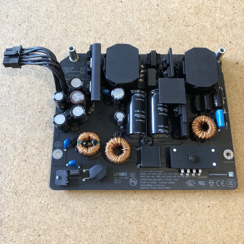 

Оригинальный блок питания 300W 661-03524 PA-1311-2A2 для Apple iMac 27" A1419 2015-2017 годов выпуска