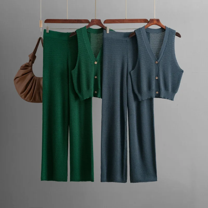 

Вязаный жилет, женский комплект из 2 предметов, вязаный топ на бретелях, широкие брюки, ансамбль с v-образным вырезом, без рукавов, однобортный, 2025, летние наряды