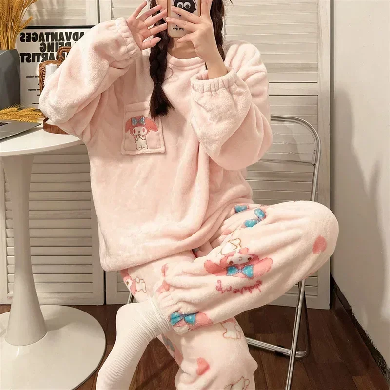 New Sanrio Hello Kitty Cartoon Girls Kawaii Pajamas Flannel Winter and Autumn Plus Velvet Thickened Home Warm Sportswear Gift