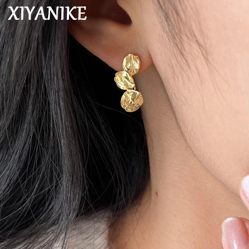 

XIYANIKE Elegant Texture Irregular Petal Ear Stud Piercing Earrings For Women Fashion New Jewelry Accessories Gift Party