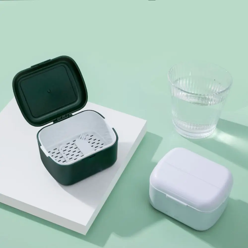 Nordic Style Denture Bath Box Soaking with Strainer Orthodontic Retainer Case Invisible Orthodontic Case Cleaning Box