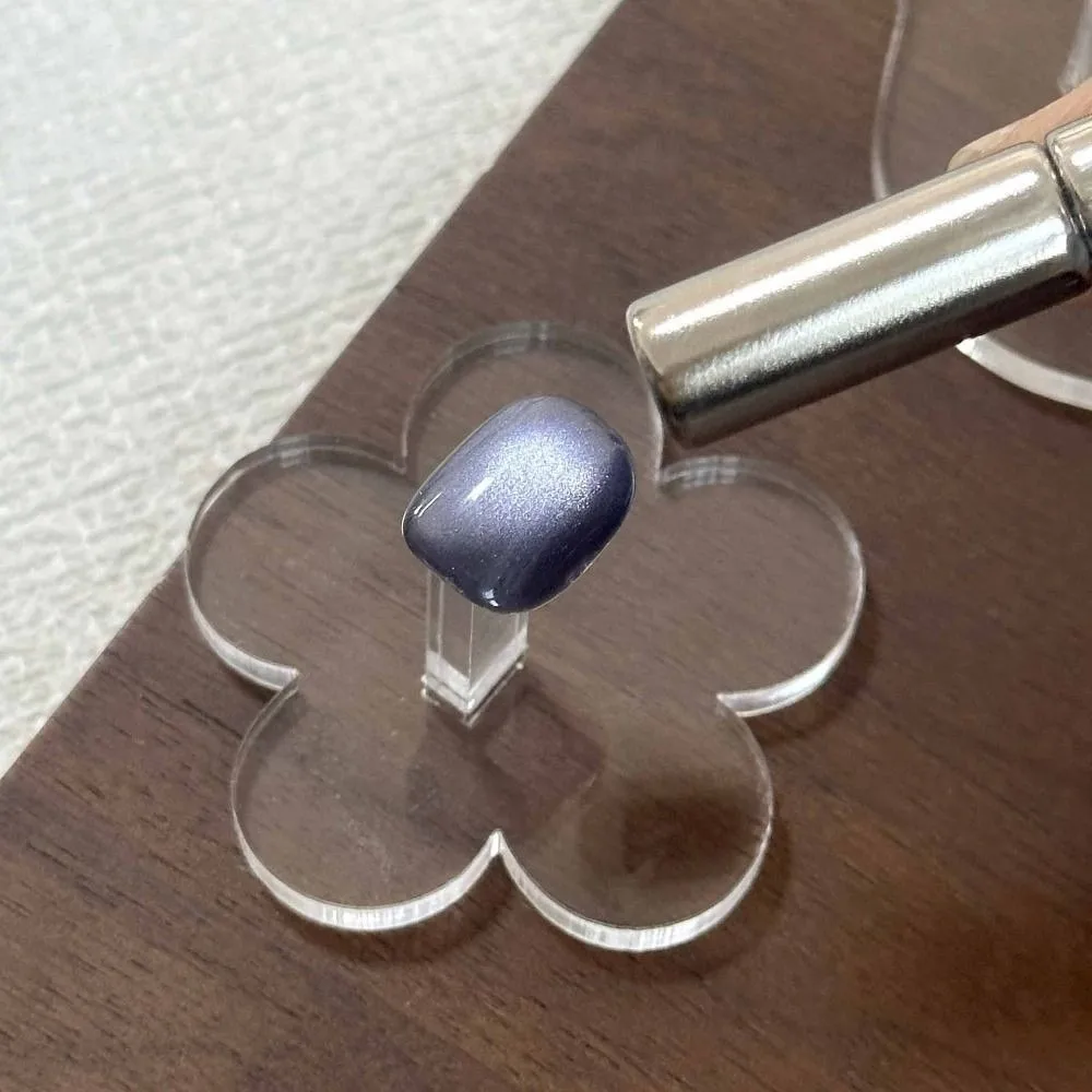 Pratica porta unghie in acrilico acrilico trasparente a forma di cuore espositore per nail art base in acrilico pratica di nail art