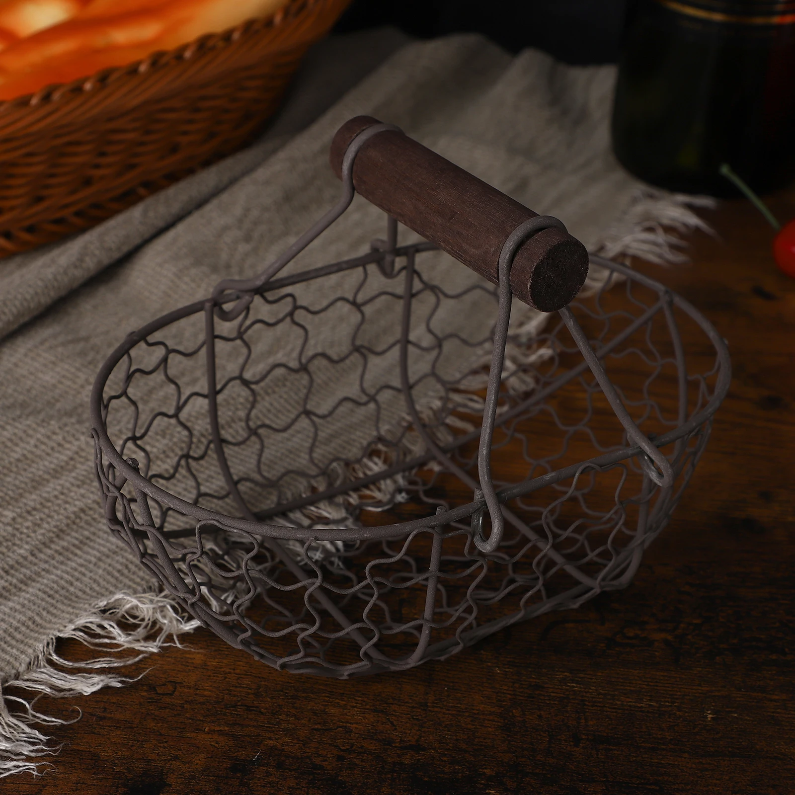 

Iron Handheld Metal Fruit Wire Tray Storage Kitchen Home Bread Basket Decor Iron Handheld Fruit Bread Basket Organizer
