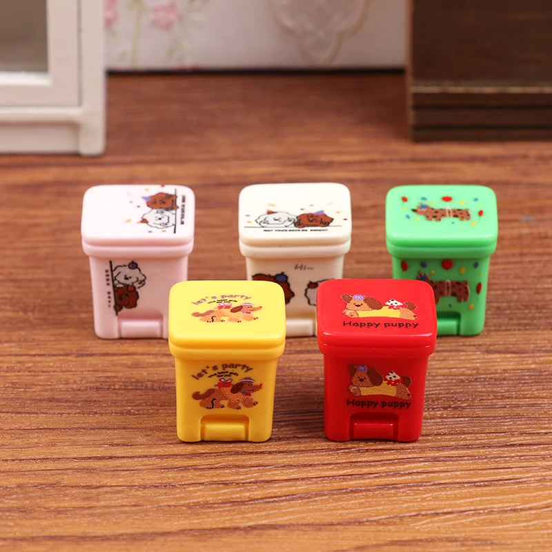 ถังขยะจิ๋วการ์ตูนสำหรับบ้านตุ๊กตา 5 ชิ้น ของตกแต่งบ้านตุ๊กตา อุปกรณ์เสริมบ้านตุ๊กตา ของเล่นเสริมบทบาทสมมติ