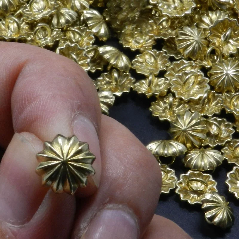 

Белое бронзовое кольцо-бабочка с хризантемой, декоративное украшение для кожаных изделий, синее, для рукоделия, реплика Goro's High Brie