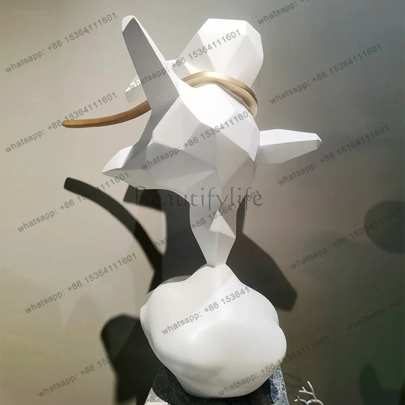 

Large fiberglass geometric rabbit beauty Chen ornament custom sculpture clock in shopping mall installation animal