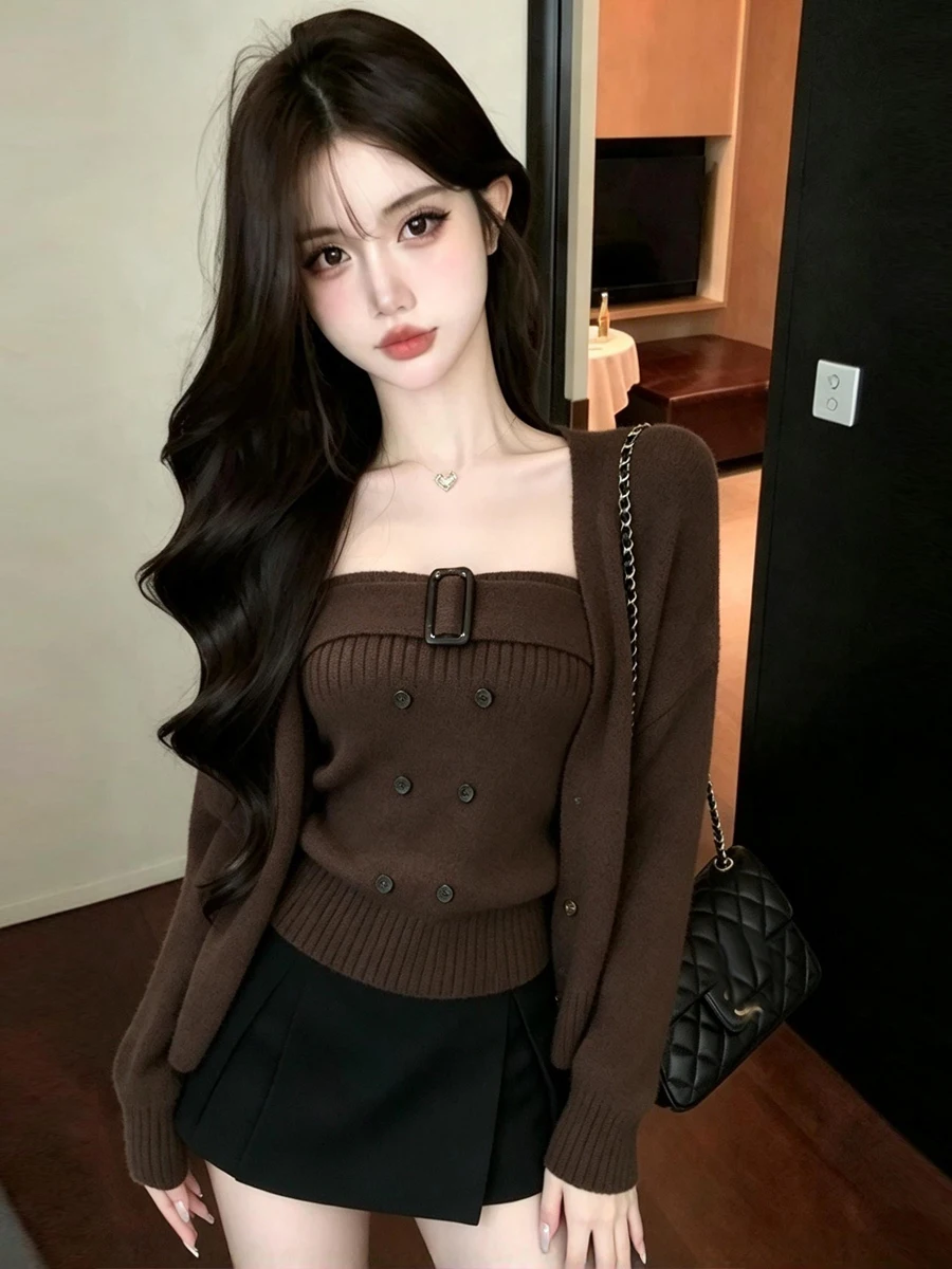 Korean Style Slimming Knitted Crop Top And Vest Two-Piece Set Double Row Button Design One-Shoulder Sweater for Women