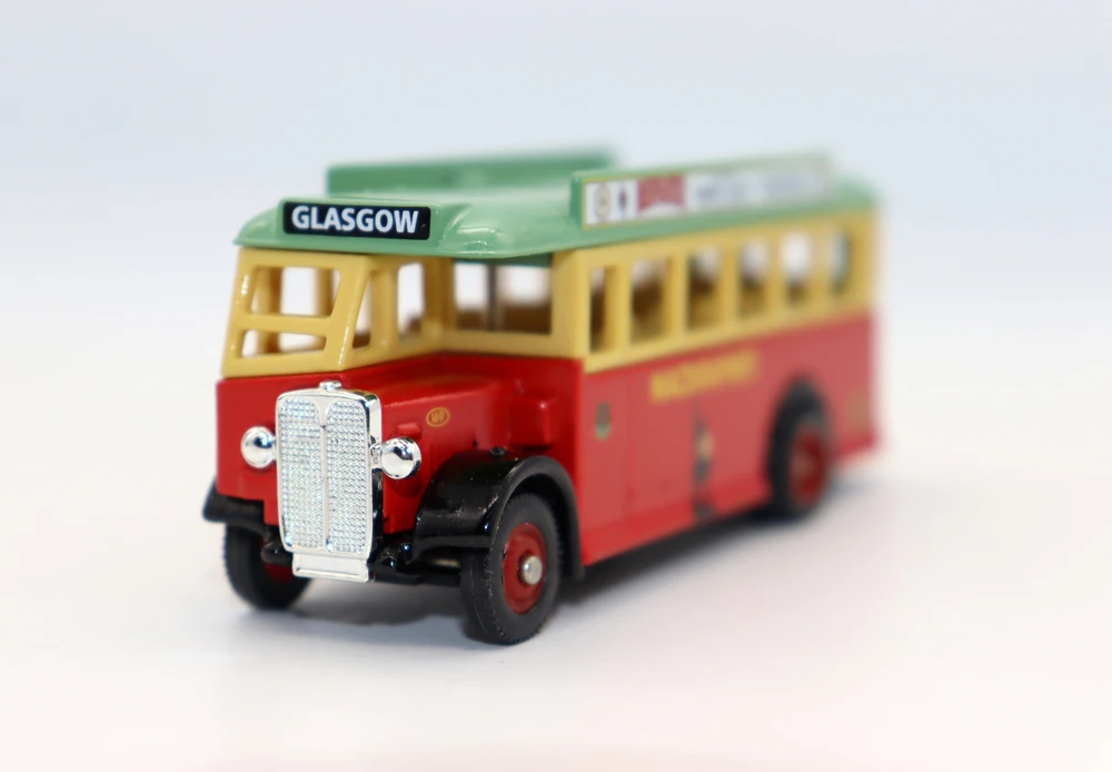 LLEDO Days Gone model AEC Single Decker Bus Beefeater Gin Diecast Toys UK Bus for collection gift