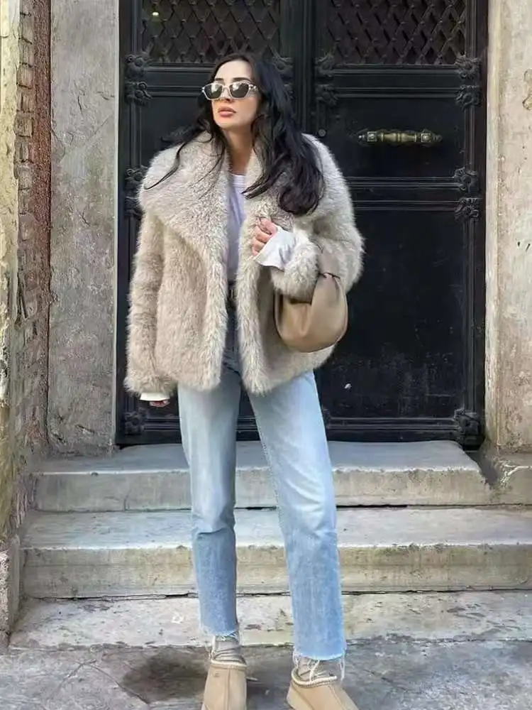 

Luxury Fluffy Lamb's Wool Fur Coat Women Cropped Faux Fur Jacket Lapel Women's Clothing Thick Warm Winter New Fur Coat Chic