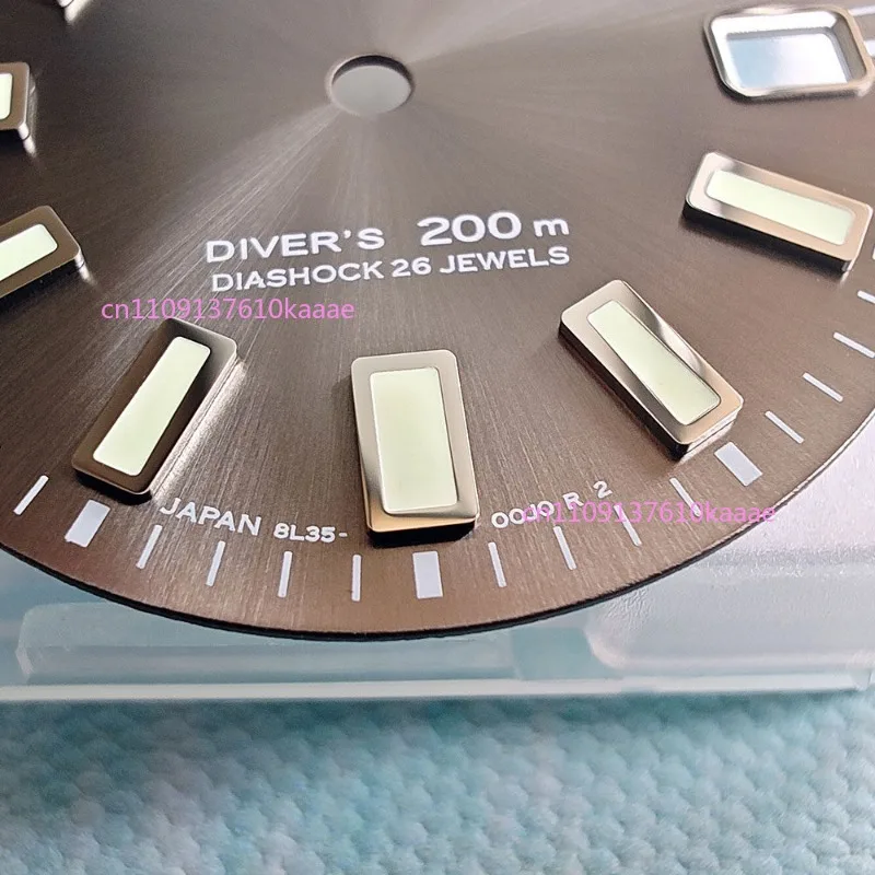 

High Quality 62MAS Gray Modified Dial for NH35 Movement Japan C3 Green Luminous Real Nail Plate