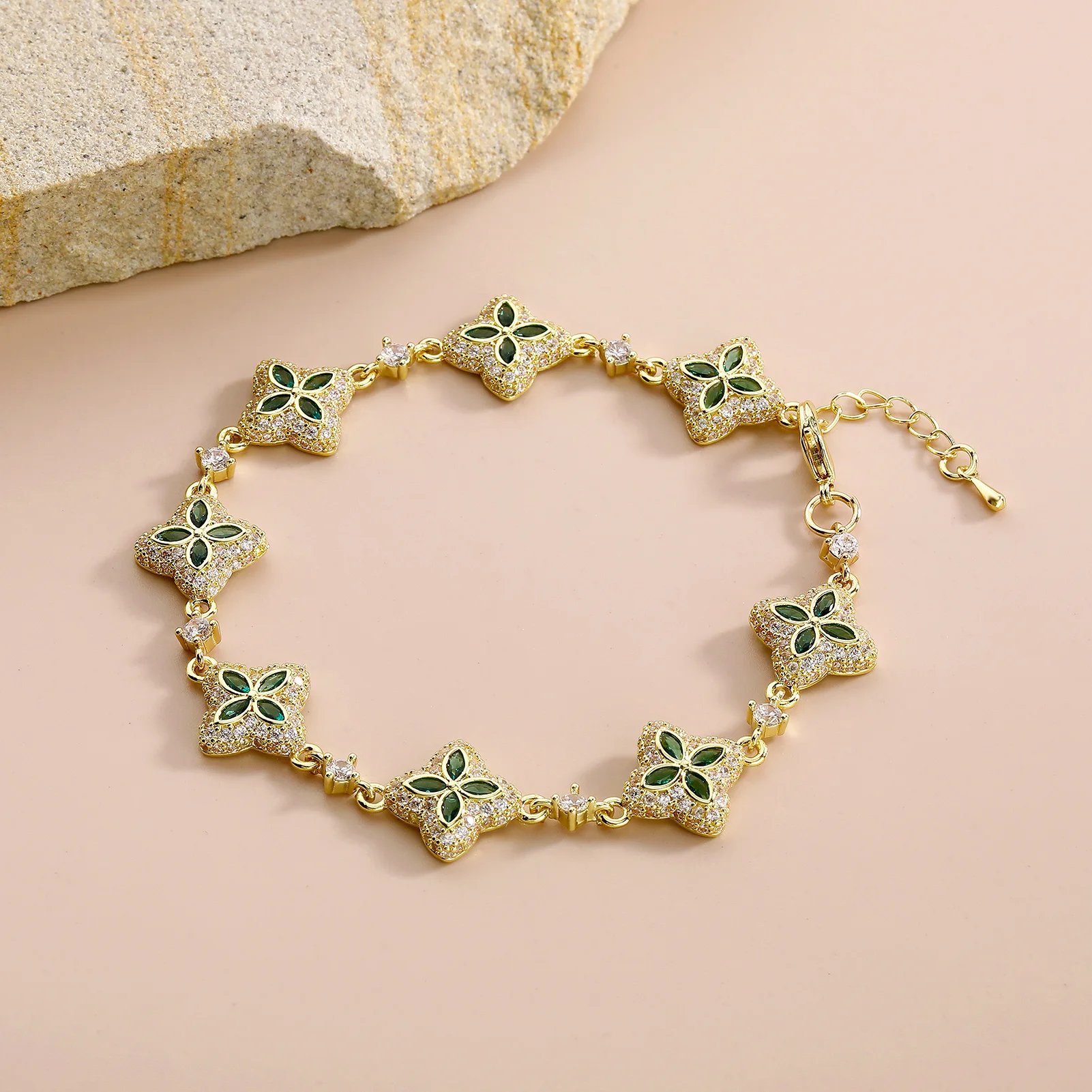 JINAO Hip-Hop Iced Out Grün-Schwarzes Glücksstern-Blatt 8 Blumen Luxuriöses Mode-Tennisarmband-Set Schmuck Geschenk für Männer – Detail 8