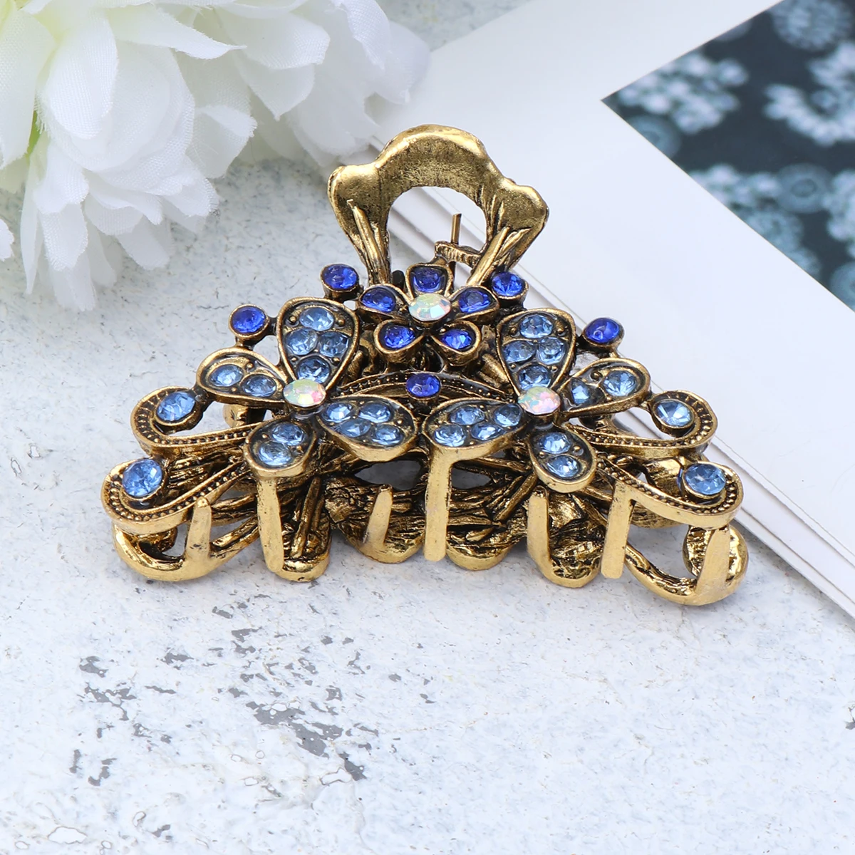 

1pc Vintage Hair Claw Clip Elegant Non-Slip Waterproof Hair Clamps for Shower Use Fashionable Accessories Korean Style Retro