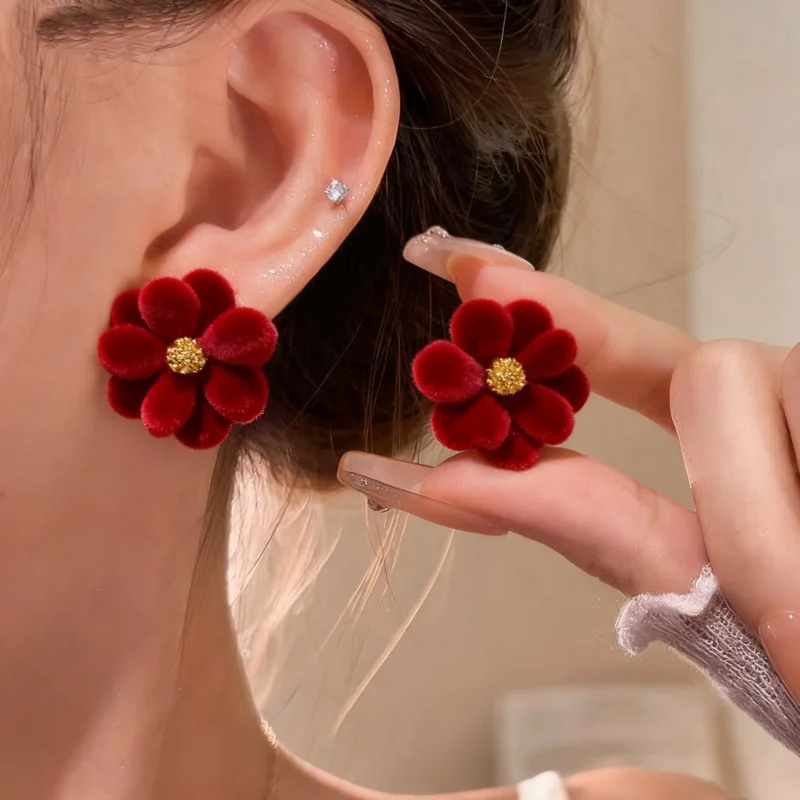925 Silver Needle Korean Fashion Red Flocking Flower Earrings For Women Jewelry 2026 Trending New Women's Black Earrings A92